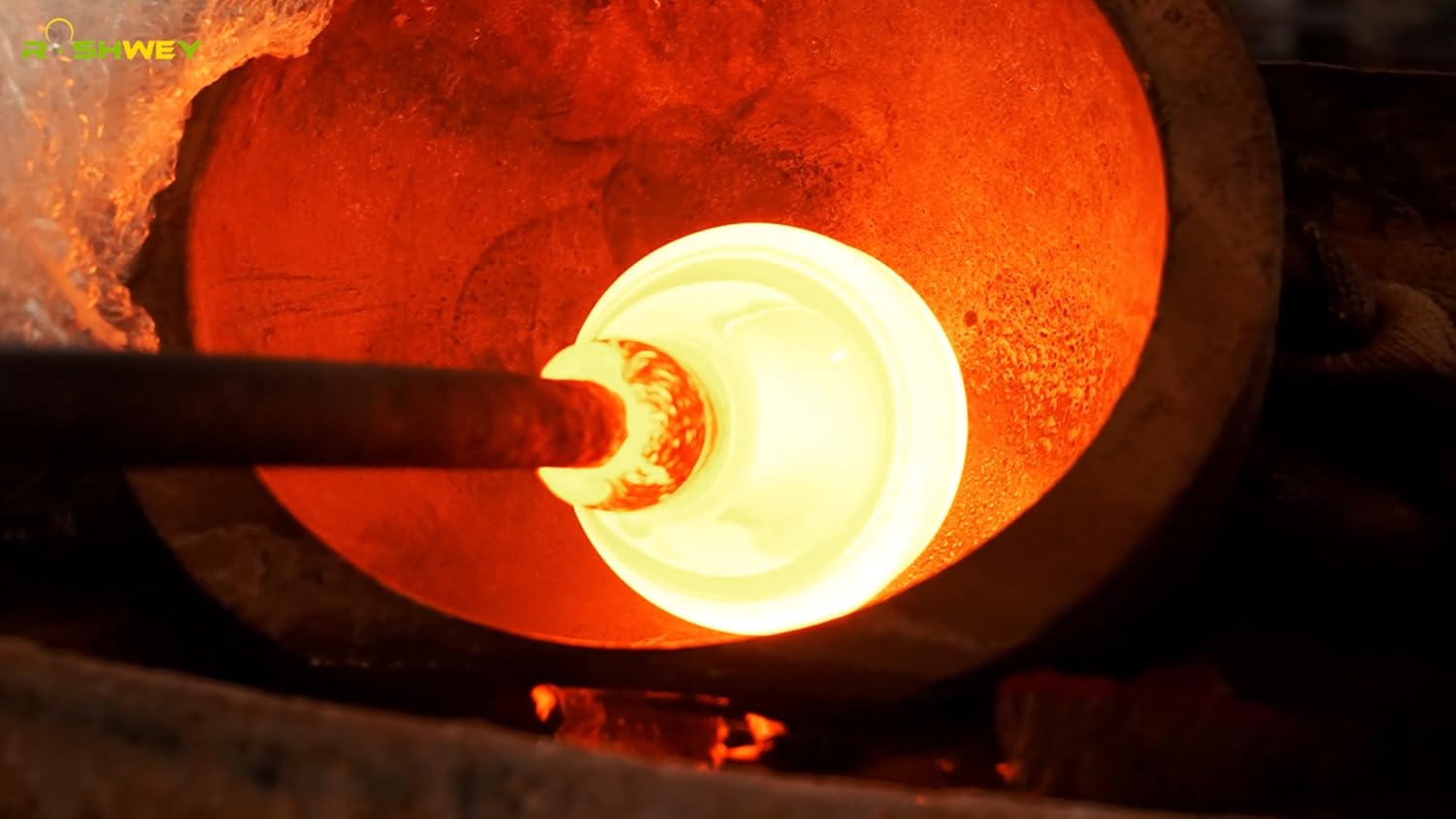 ROSHWEY Solar Lantern, 2 Pack Outdoor Lanterns with 30 LED Waterproof Garden Decor Patio Solar Lights Outdoor Decorative Backyard Outdoor Hanging, Warm Light - Image 7